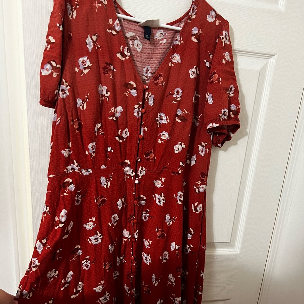 Bottom down floral dress